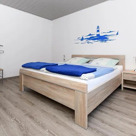 Im Haus Wiederkehr * إِزينتْس