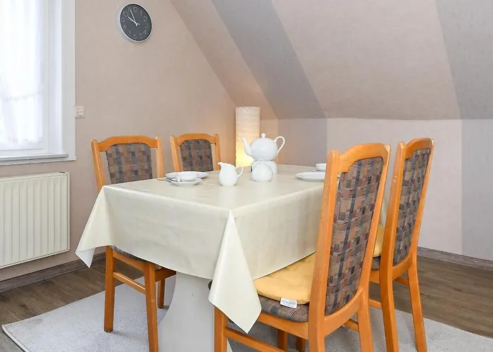 Im Haus Wiederkehr *