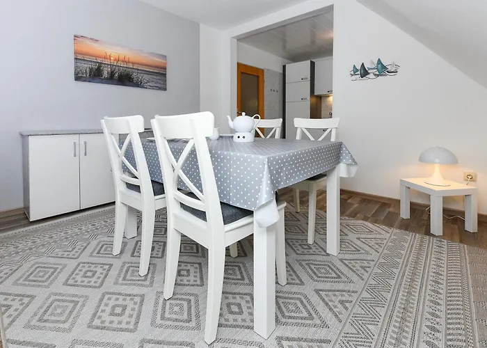 Im Haus Wiederkehr Lejlighed